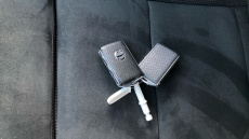 Volvo Xc40 2.0 D3 R DESIGN 5dr AWD Geartronic Diesel Estate